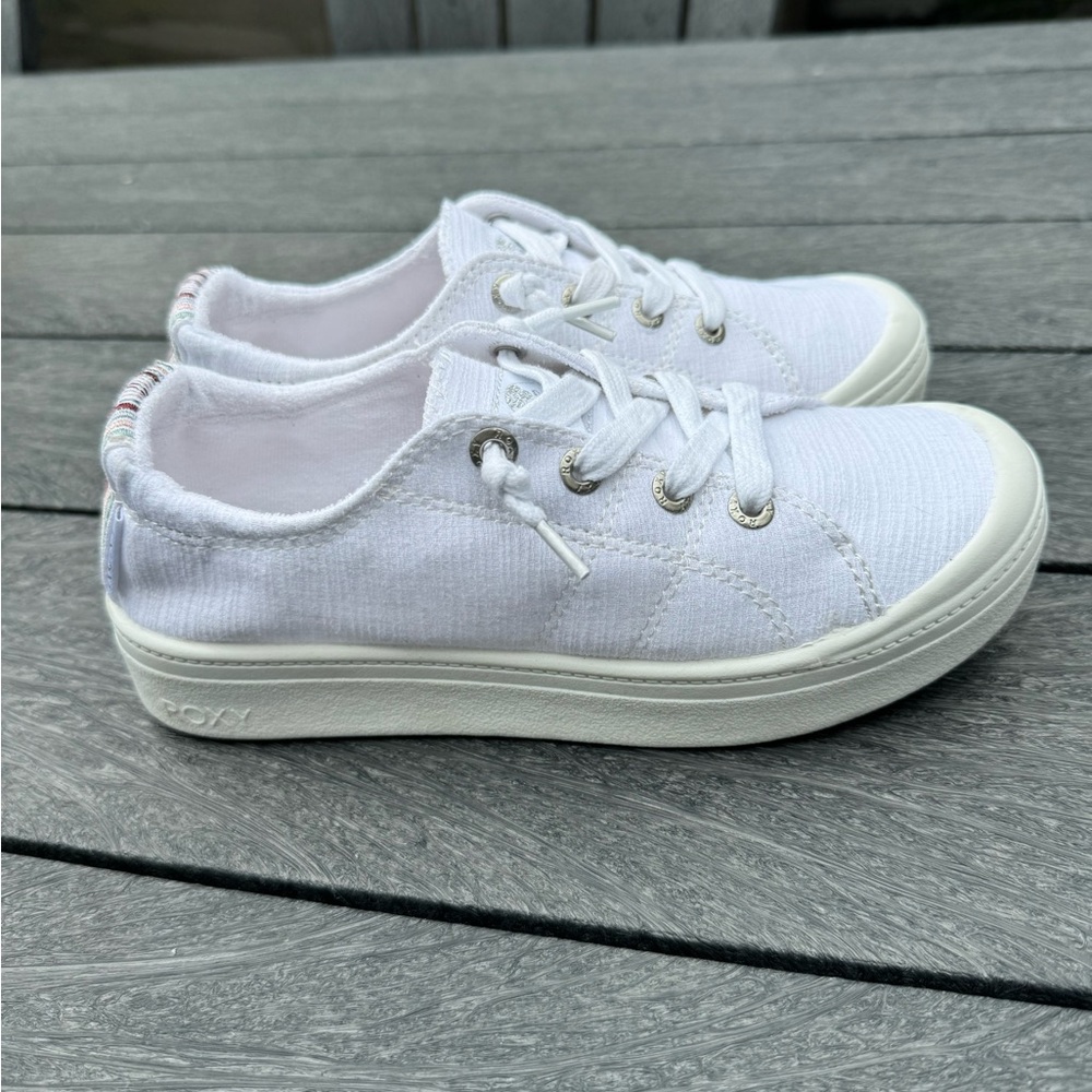 Roxy Platform sneaker size 6